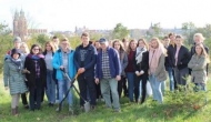 Chrobrzacy obchodzą Święto Drzewa
